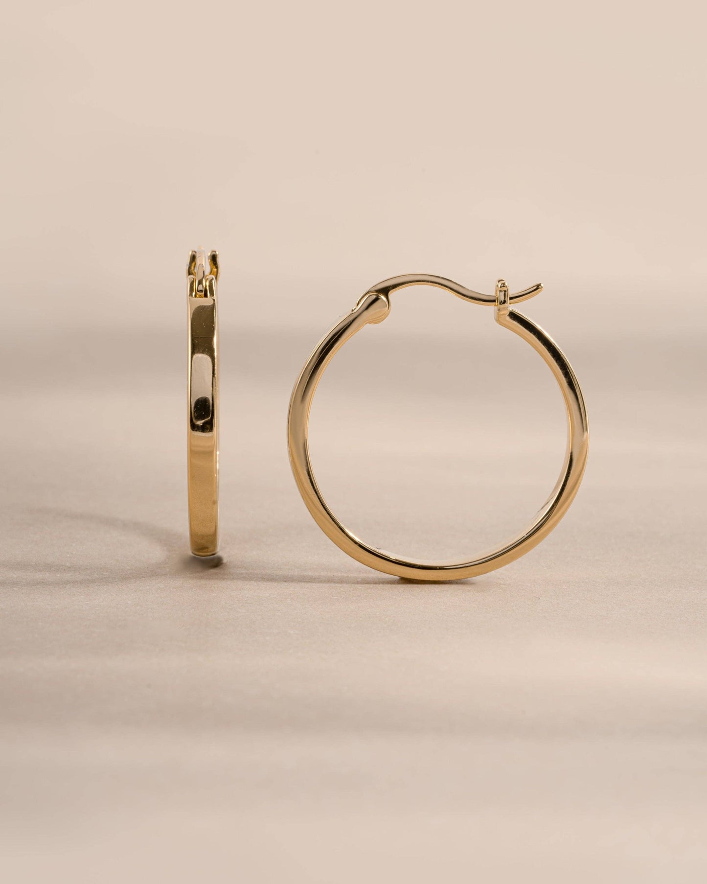 18mm Flat Hoops