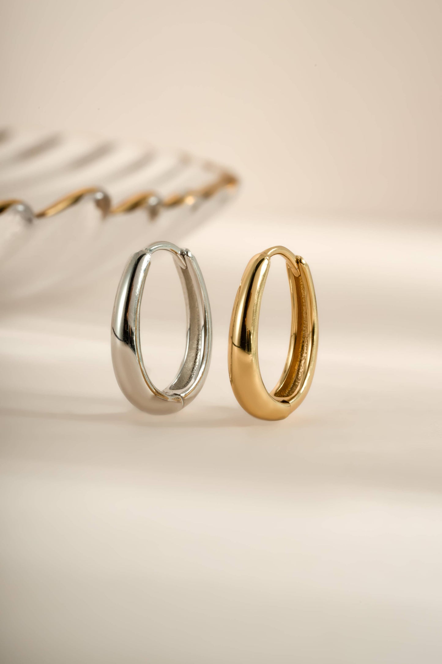 Oval Hoops