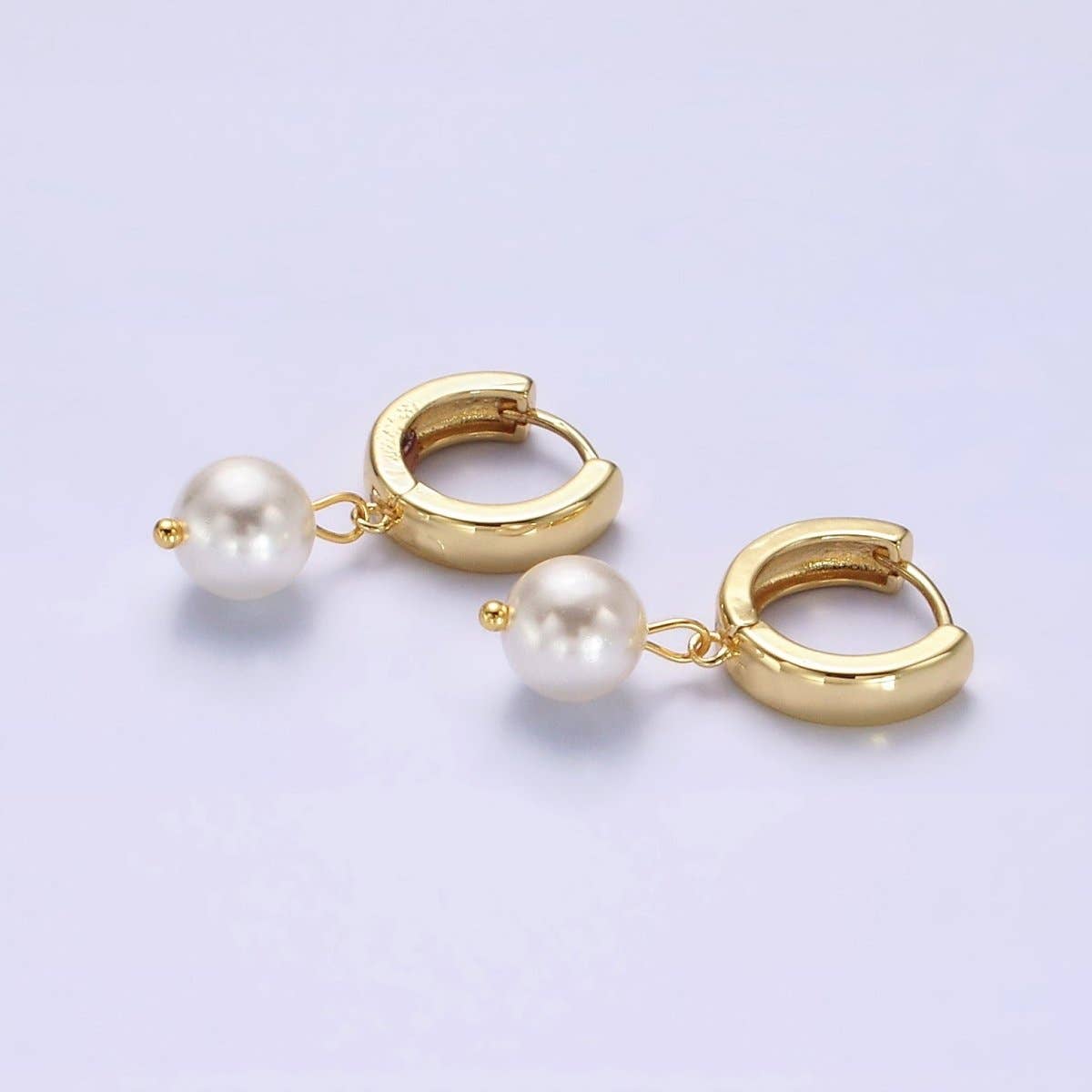 14K Gold Filled Shell Pearl Drop Huggie Earrings Lever Back Hoop Earring | AE673