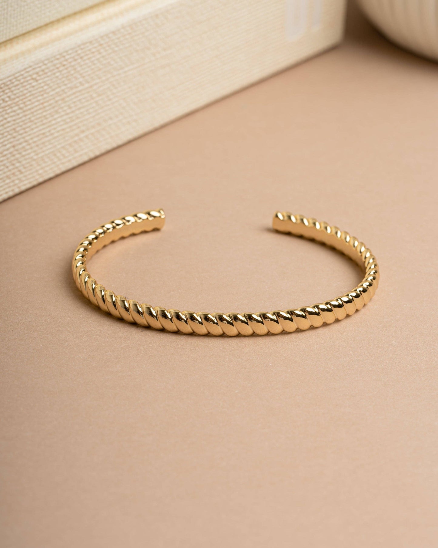 Rope Cuff (Adjustable)