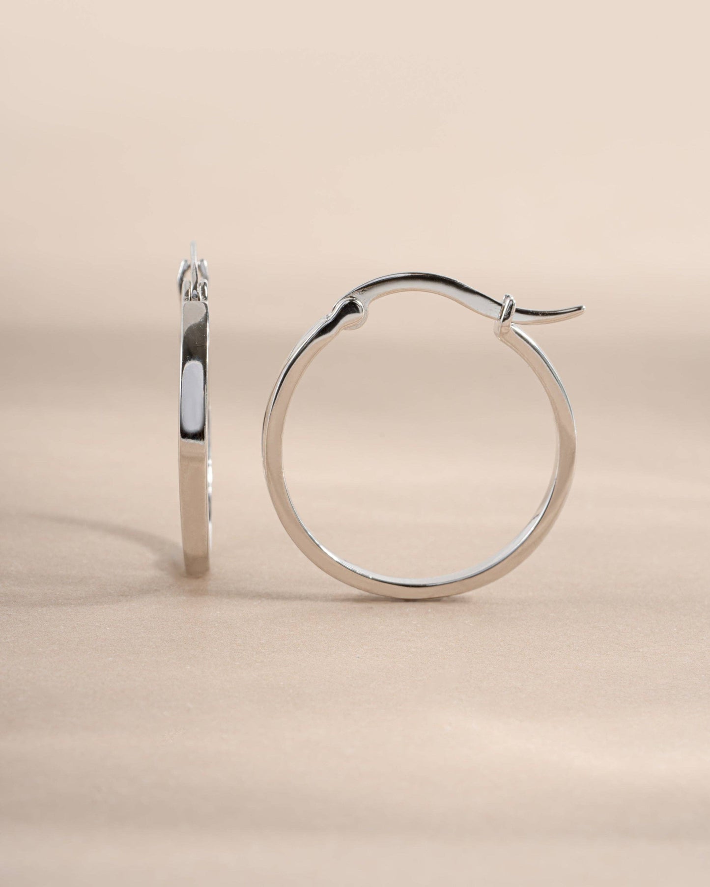 18mm Flat Hoops