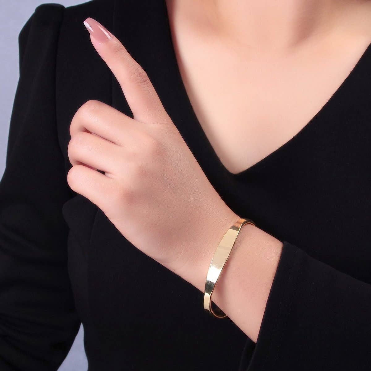 24K Gold Filled Minimalist Band Cuff Bracelet | WA-2663