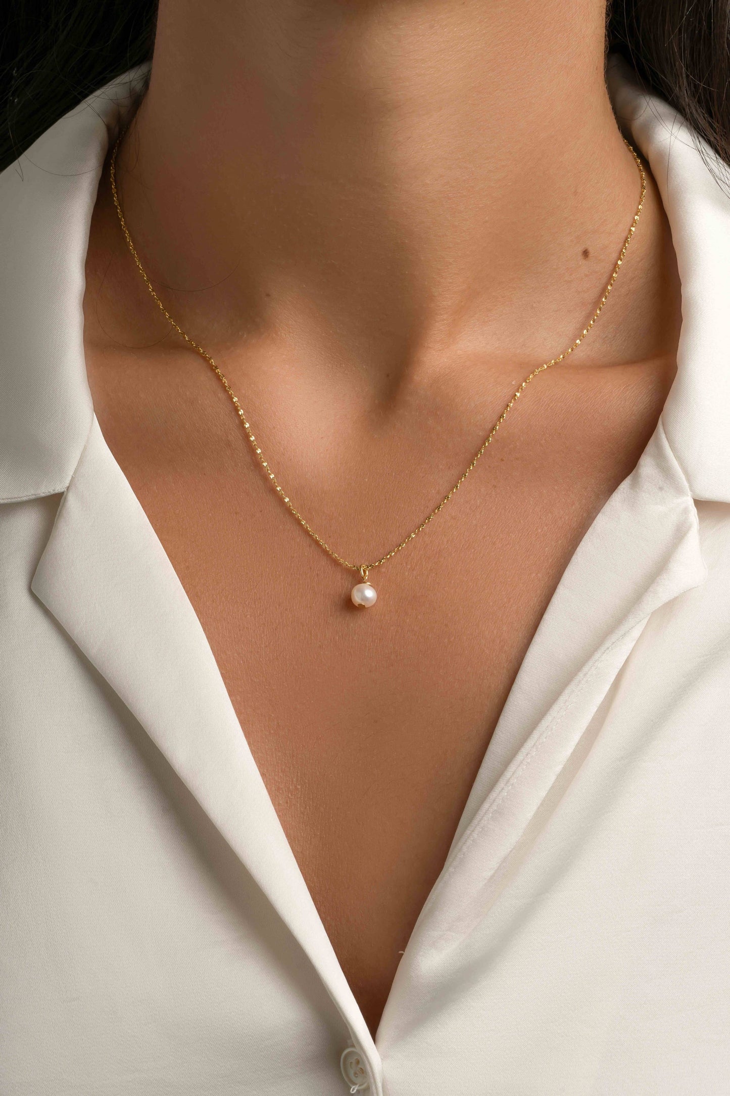 Pearl Pendant Necklace
