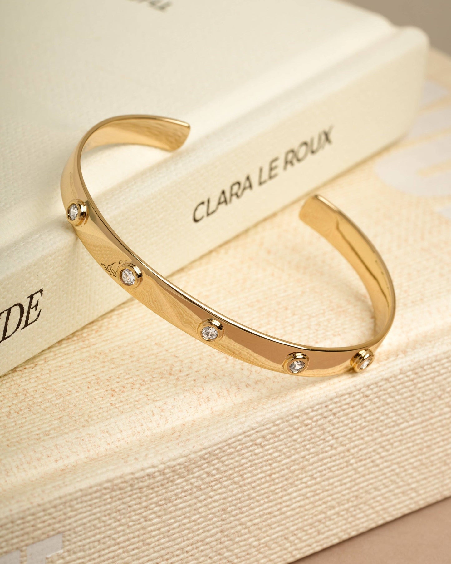Adjustable Bezel Cuff