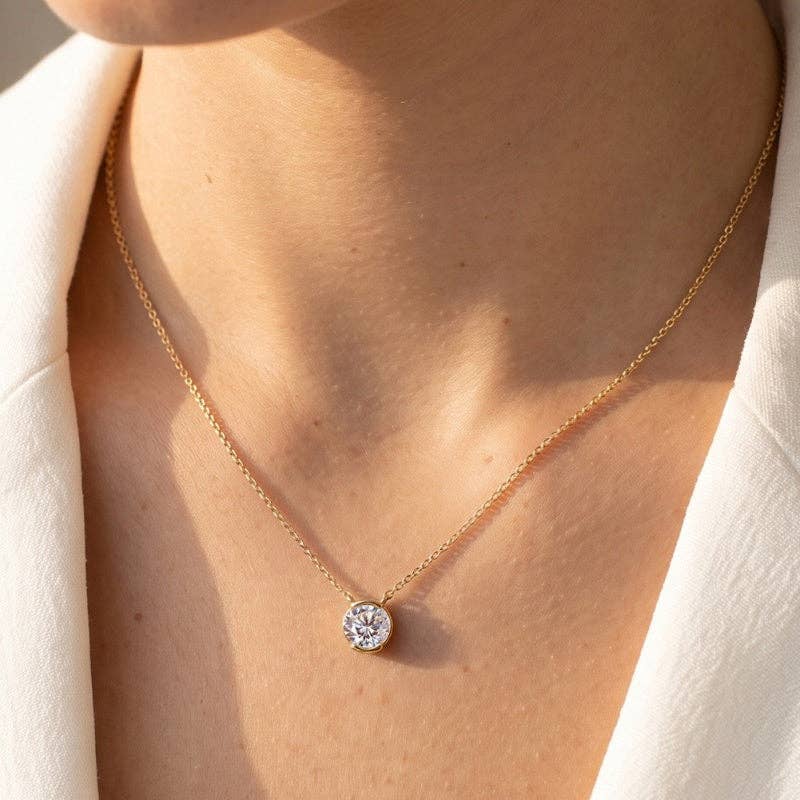 Round Moissanite Half-Bezel Necklace in 925 Sterling Silver
